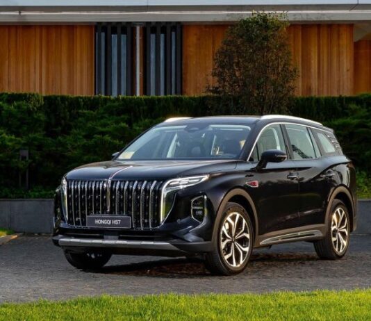 В Hongqi оценили эффект от возможного повышения утильсбора в России