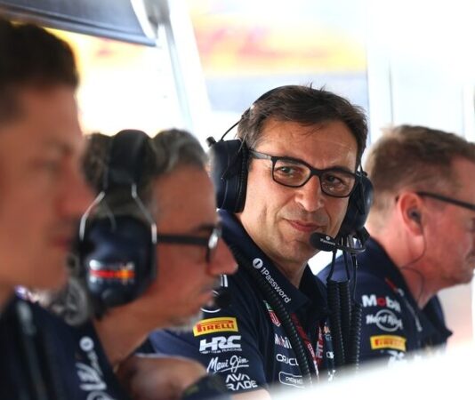 «Выглядит очень и очень многообещающим»: Ваше — о новом двигателе Red Bull