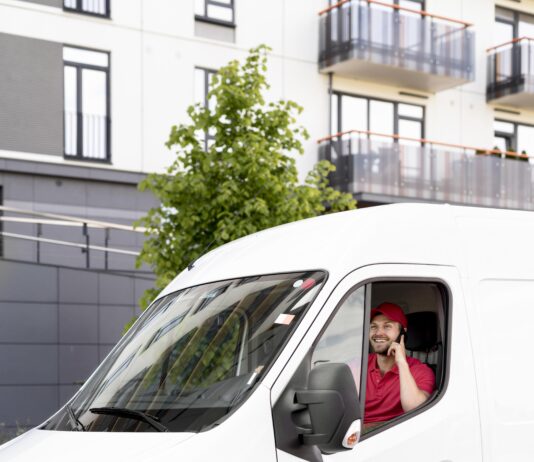 Мало- и среднетоннажный транспорт: гибкость, экономичность и востребованность в логистике