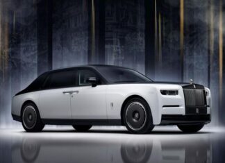 Взгляните на редчайший юбилейный Rolls-Royce Phantom. Таких всего 25