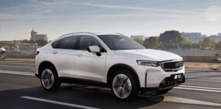 Аналитик усомнился в перспективах российского автобренда Knewstar