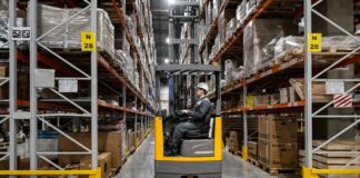 Автоэксперт назвал способы проверить купленные на маркетплейсах шины