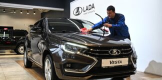 АвтоВАЗ начнет продажи Lada Vesta с новой опцией до конца года
