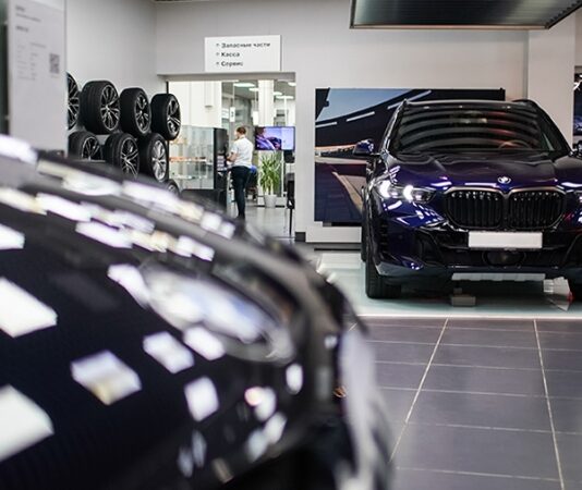 BMW вошла в десятку российского авторынка по объему продаж