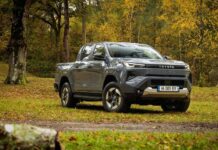 Дефицит иномарок, рейтинг автошкол и россыпь новинок. Итоги недели