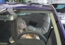 Дилеры подтвердили дефицит ряда моделей на авторынке России