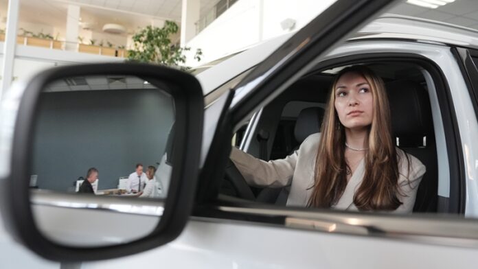 ekspert-predupredil-o-sheme-avtomoshennichestva-s-ispolzovaniem-ii-5cbf769