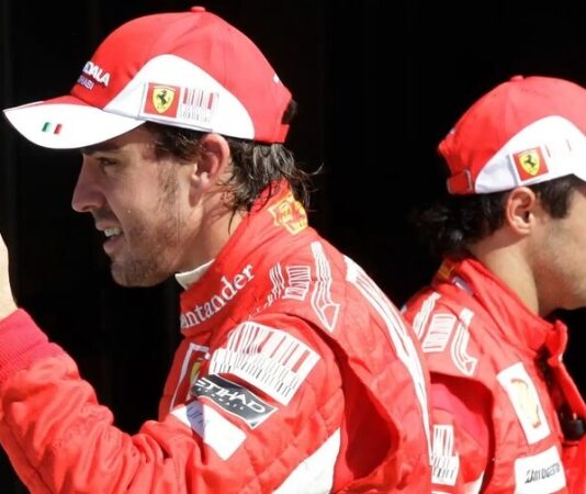 Фелипе Масса получил выговор от Ferrari за высказывания в адрес Фернандо Алонсо