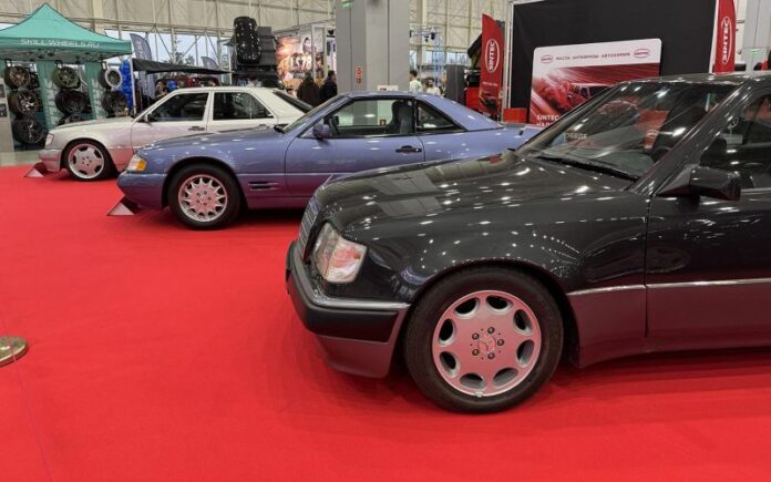 gelik-mini-korejcy-i-lada-a-lja-maybach-vse-o-moskovskom-avtoshou-2025-0658c2e