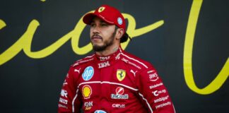 Льюис Хэмилтон намекнул на длительный контракт с Ferrari