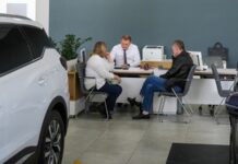 Названы самые распространенные в продаже семилетние авто