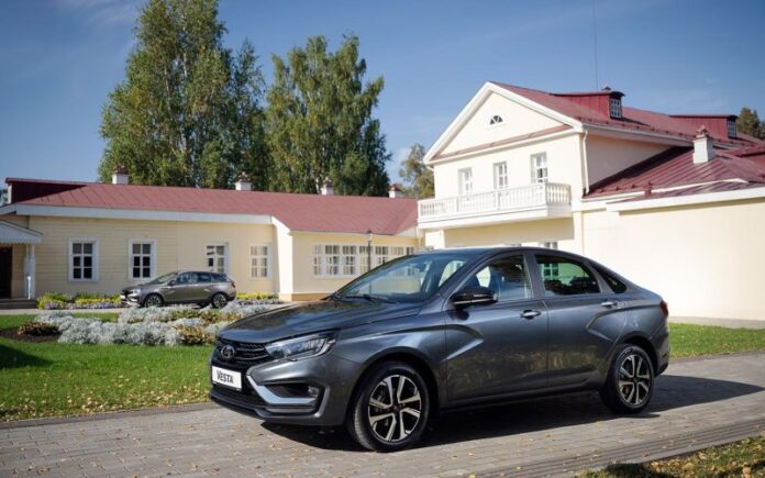 prodazhi-na-rossijskom-avtorynke-postavili-godovoj-rekord-top-10-modelej-73c0e69