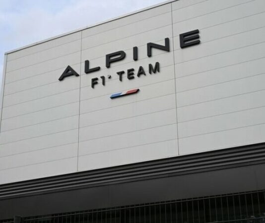 Промышленный шпионаж: на базу Alpine проникли злоумышленники