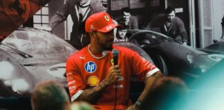 Раскрыты реальные сроки контрактов Хэмилтона и Леклера в Ferrari