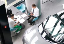 Россияне купили рекордное число б/у электромобилей за месяц