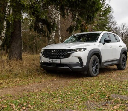 Спасибо за олдскул. Первый тест Mazda CX-50 — японского кроссовера из КНР