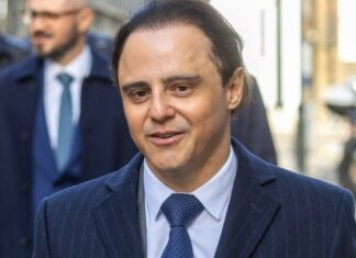 Суд отложил вынесение решения по иску Фелипе Массы к FIA