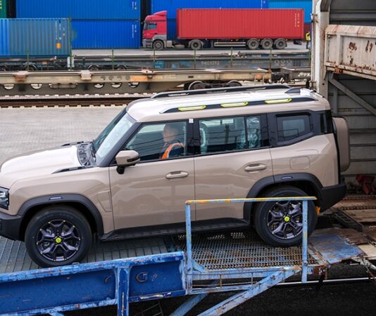 Таможня отметила многократный рост ввоза авто на Дальнем Востоке