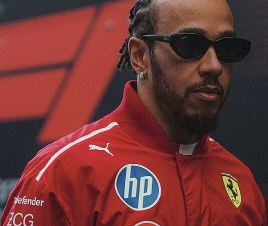 Тед Кравиц: Ferrari не хочет принимать помощь Хэмилтона