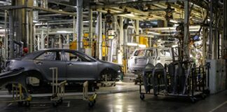 В Петербурге назвали сроки перезапуска бывшего завода Toyota