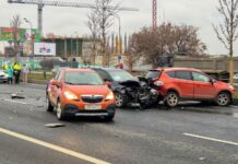 В России произошло 712 ДТП за минувшие выходные и праздники