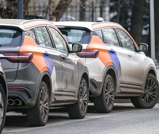 Власти обсудят законопроект о локализации авто каршеринга в 2026 году