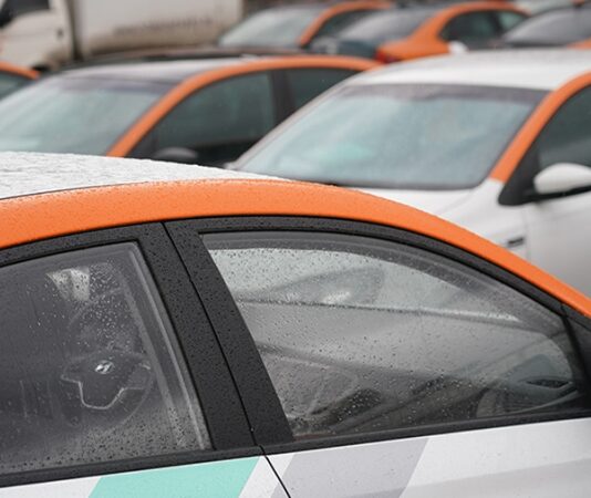 Водитель каршеринга проехал более 3 тыс. км за одну поездку