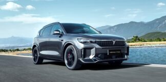 Voyah представил в России обновленный кроссовер Free Sport+